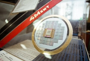 � 40-����� ����� ����������