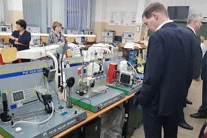 ����� ����������� ������ Mercedes-Benz ������� ����������