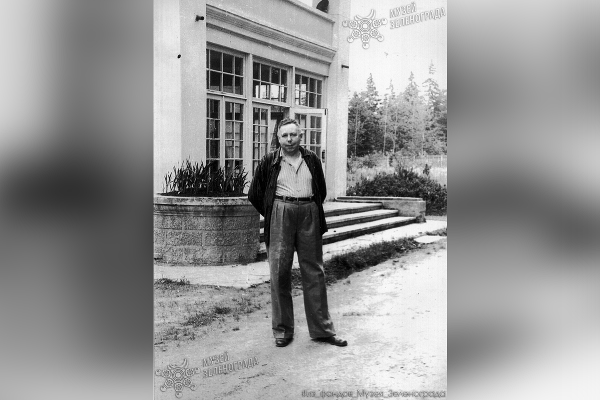 ������������� �������� � ��� �������������� ����. � 120-����� �������� ������������